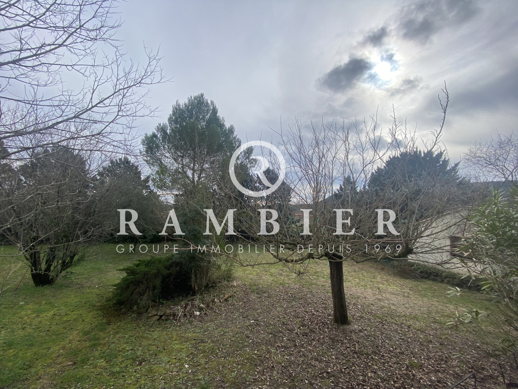 Maison T4 120m2 sur une grande parcelle arborée